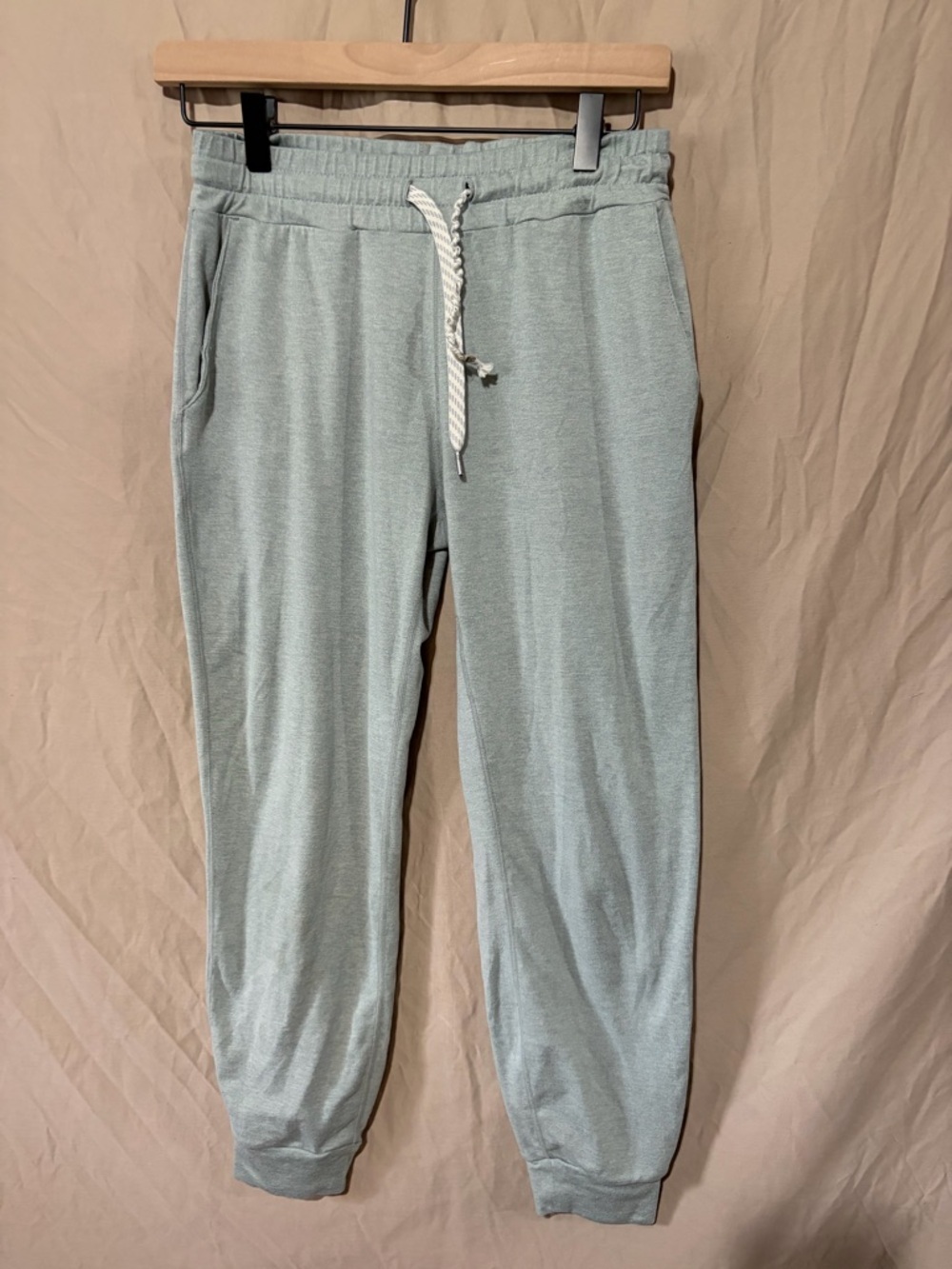 Vuori joggers